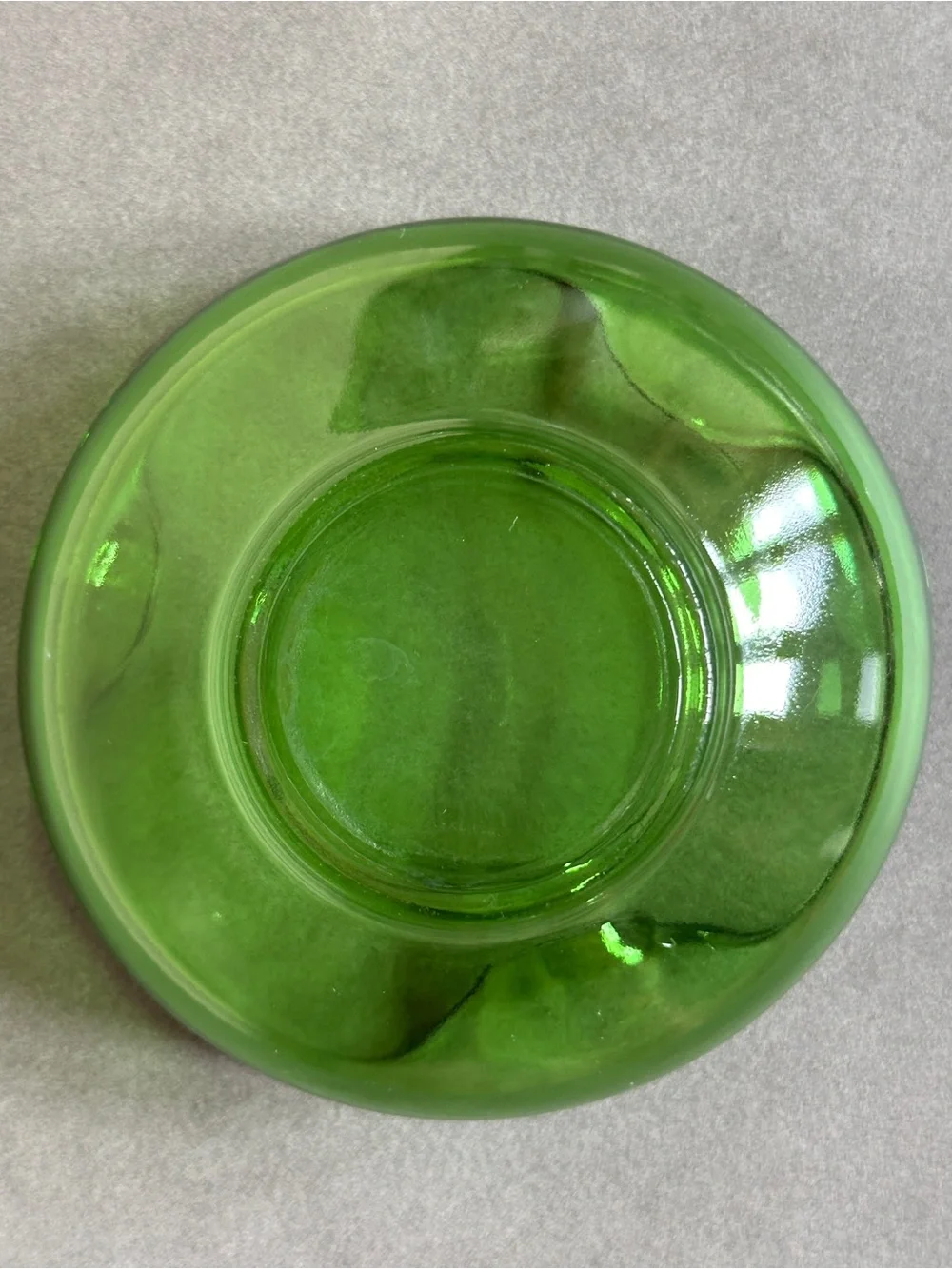 Anchor Hocking Green Glass Scalloped Edge Bowl Dish Plate Folded Edge 5” Vintage